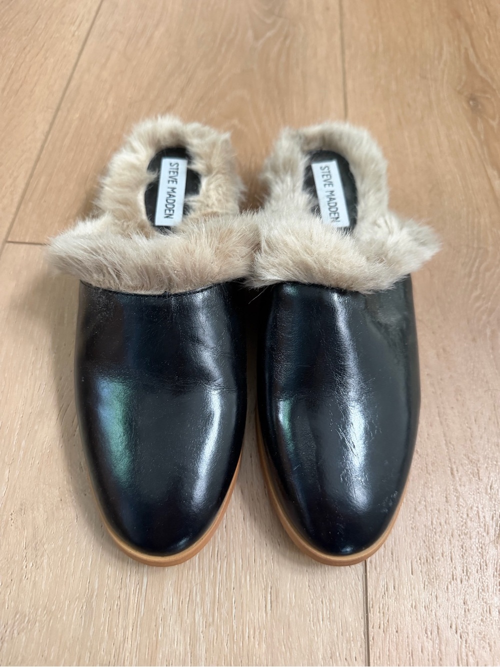 Steve Madden Black Leather Fur-Trim Slip-On Mules with Tan Fur